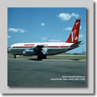 Qantas VH-EBX